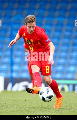 Chesterfield, Regno Unito. Xi maggio, Chesterfield Stadium, Chesterfield, Inghilterra; UEFA Under 17 Campionati Europei, Belgio v Danimarca; Yari Verschaeren del Belgio passa la palla attraverso il credito di centrocampo: Azione Plus immagini di sport/Alamy Live News Foto Stock