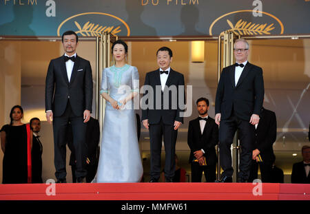 Settantunesima Cannes Film Festival 2018, tappeto rosso film film 'Ash è il bianco purissimo (Jiang Hu Er Nv)" nella foto : Ventilatore Liao Zhao Tao, Jia Zhangke Foto Stock