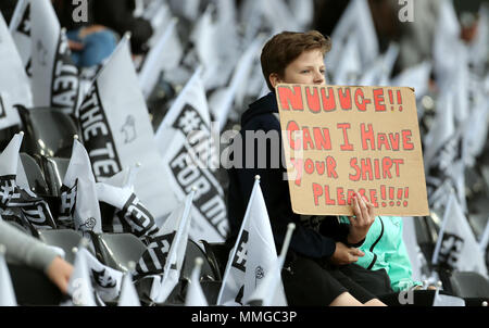 Derby County ventola può contenere fino a firmare prima il gioco durante il cielo Bet Playoff campionato corrispondono al Pride Park, Derby. Foto Stock