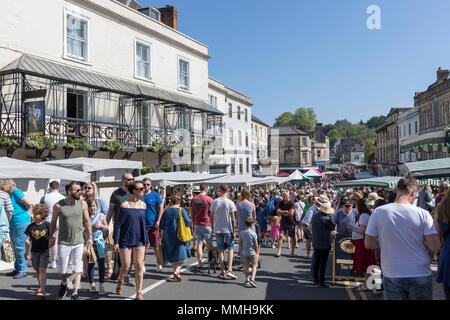 Frome Sunday Market, Frome Town Center, Somerset, Inghilterra, Regno Unito Foto Stock