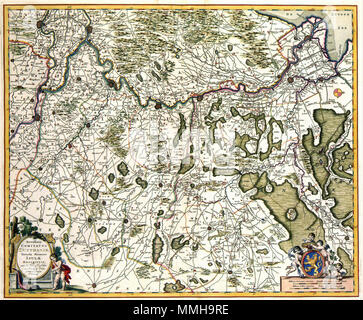 . Nederlands: Deze kaart van het Graafschap Zutphen è een kopie van een kaart die Gelderse kaartmaker Nicolaes van Geelkercken (ca. 1585-1656) in de dertiger jaren van de 17de eeuw vervaardigde voor de geschiedschrijving van Gelderland van Johan Isaksson Pontanus. Kopieën van deze kaart werden in de 17de eeuw door het uitgevershuis Visscher verspreid, waarbij regelmatig kleine veranderingen in het kaartbeeld werden aangebracht. Inglese: la mappa della contea di Zutphen è stato pubblicato da Frederik de Wit (1630-1706). La mappa è stata una copia di una molto più antica mappa dalla mano di Nicolaes van Geelkerck Foto Stock