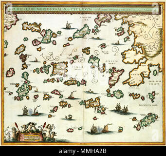 . Nederlands: Deze kaart van de Cycladen werd samengesteld door de Deense kartograaf Johann Lauremberg (1590-1658). Kaart è ontleend aan een atlas van Griekenland van Jan Janssonius (1588-1664). Inglese: La mappa delle Cicladi fu compilato dal cartografo danese Johann Lauremberg (1590-1658). La mappa è presa da un atlante della Grecia di Jan Janssonius (1588-1664). ARCHIPELAGI MERIDIONALIS, seu CYCLADVM Insularum accurata DELINEATIO.. 1654. Autore: I. Laurenbergio Editore: Jan Janssonius (1588-1664) nomi alternativi Jan Jansson, Jan Jansz, Jan Janszoon, Joannes Janssonius Descr Foto Stock