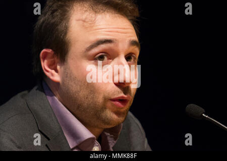 Torino, Italia. 11 maggio 2018. Un teorico politico Yascha Mounk è ospite del 2018 Torino Salone del libro. Credito: Marco Destefanis/Alamy Live News Foto Stock