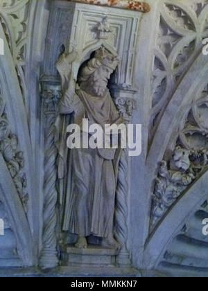 . Inglese: Statua del Re Davide nel pendentif della cupola della cattedrale di San Giacomo a Sebenico, Croazia; una costruzione di Juraj Dalmatinac Deutsch: Skulptur des Königs David in der Taufkapelle der Kathedrale von Šibenik von Juraj Dalmatinac . 12 maggio 2015, 11:32:06. JoJan cattedrale di san Jacob (25) Foto Stock