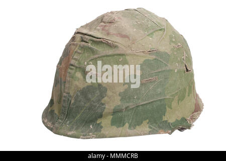 US Army M1 casco con pattern di mitchell coperchio di mimetizzazione guerra del Vietnam periodo Foto Stock