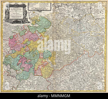 . Inglese: un raffinato esempio di eredi Homann (mappa di Sassonia, Germania. Copre da Berlino a nord, a Praga nel sud-est e Efurt in occidente. La mappa viene riempito con le informazioni comprese città fortificate, villaggi, strade, ponti, foreste, campi di battaglia, castelli e la topografia. Titolo cartiglio nel quadrante superiore sinistro offre un meraviglioso mining vignette, il dio greco Hermes e un guerriero figura con uno scudo con la testa di Medusa. Preparati a Norimberga dall'incisori Adam Friedrich Zürner Zolman e per emettere in eredi Homann (' Maior Atlas Scholasticus . Circuli Supe. S Foto Stock