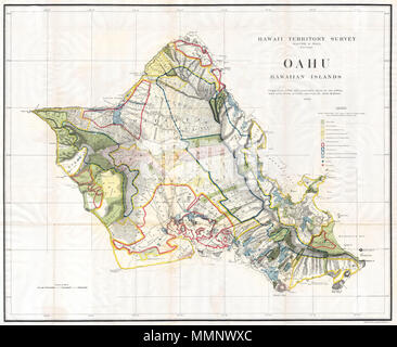 . Inglese: Questo variano in grande, rare e straordinaria 1902 mappa dell'isola di Ohau, Hawaii, è stato preparato per la relazione 1906 del governatore del Territorio delle Hawaii per il Segretario degli Interni. Le aree di Honolulu, Pearl Harbor, Diamond Head, Koko Head e la Baia di Kailua sono descritti come pure la deliziosamente denominato Cocoa-Nut Grove sulla baia di Maunaloa, completare con piccoli alberi di noce di cocco. Sebbene la cartografia del lavoro che ha prodotto questa mappa è stata avviata nel 1878, durante la monarchia hawaiana, la mappa stessa, e la relazione che conteneva, è stata emessa in seguito gli Stati Uniti Del governo annexa 1898 Foto Stock
