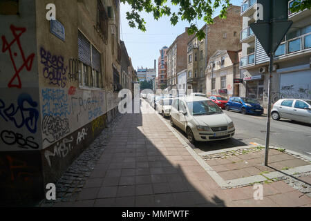 Belgrado, Serbia - Maggio 02, 2018: vista su Gospodar Jovanova street al mattino. Foto Stock