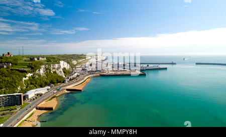 Foto aerea di Dover ferry terminal, Kent, Inghilterra Foto Stock