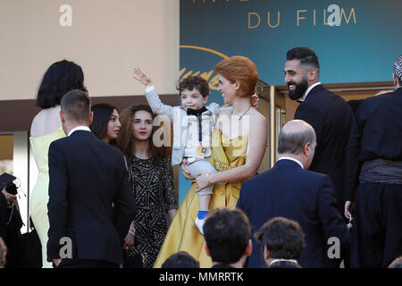 Il cast di 'Ragazze del Sole (Les Filles du Soleil)' premiere durante la settantunesima Cannes Film Festival presso il Palais des Festivals a maggio ZZZ, 2018 a Cannes, Francia. Credito: Giovanni Rasimus/Media punzone ***Francia, Svezia, Norvegia, DENARK, Finlandia, STATI UNITI D'AMERICA, REPUBBLICA CECA, SUD AMERICA SOLO*** Foto Stock