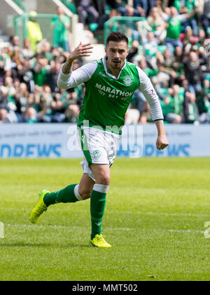 Easter Road, Edimburgo, Regno Unito. 13 Maggio, 2018. Premier League scozzese di calcio, Hibernian versus Rangers; Jamie Maclaren di Hibernian celebra Hibs 4 Credito obiettivo: Azione Plus sport/Alamy Live News Foto Stock