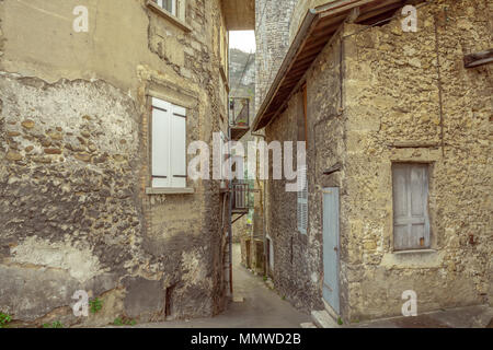 Saint-Nazaire-en-Royans una piccola cittadina francese nel Auvergne-Rhône-Alpes regione Frence Viaggi Foto Stock