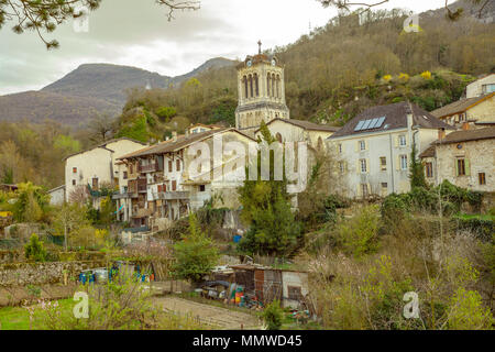 Saint-Nazaire-en-Royans una piccola cittadina francese nel Auvergne-Rhône-Alpes regione Frence Viaggi Foto Stock