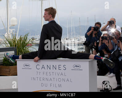 Cannes, Francia. 13 Maggio, 2018. Cannes, Francia. 13 Maggio, 2018. Attore Victor Polster presso la ragazza pellicola fotografica chiamata al momento della settantunesima Cannes Film Festival, domenica 13 maggio 2018, Cannes, Francia. Photo credit: Doreen Kennedy Credit: Doreen Kennedy/Alamy Live News Foto Stock