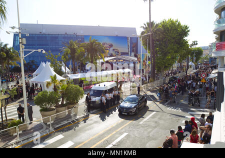 Cannes, Frankreich. Il 12 maggio 2018. Cannes, Francia - 12 Maggio 2018: Cannes Film Festival atmosfera | Verwendung weltweit Credito: dpa/Alamy Live News Foto Stock