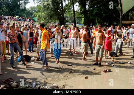 Arena di danza nel campeggio a exit festival 2005, Novi-Sad Serbia. Foto Stock