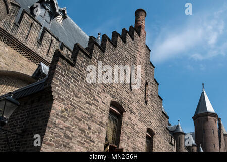 Architectural dettagli degli esterni del Binnenhof edificio del parlamento, l'Aia (Den Haag), Paesi Bassi. Foto Stock