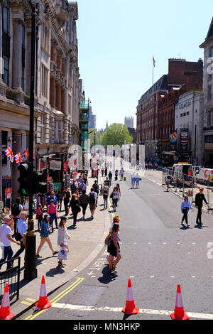 Whitehall da Trafalgar Square Londra Foto Stock