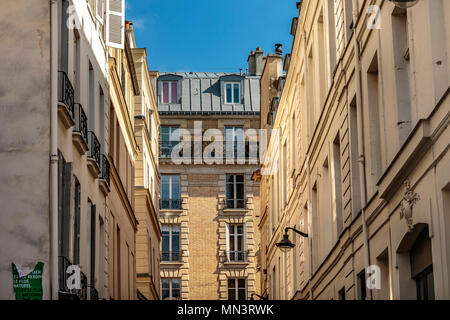 Rue du Canivet ,una piccola strada nel Sesto arrondissement di Parigi . solo 45m di lunghezza Foto Stock