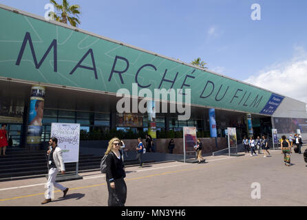 Cannes, Frankreich. Il 12 maggio 2018. Cannes, Francia - 12 Maggio 2018: Cannes Film Festival, Marche du Film, Cannes Mercato | Verwendung weltweit Credito: dpa/Alamy Live News Foto Stock