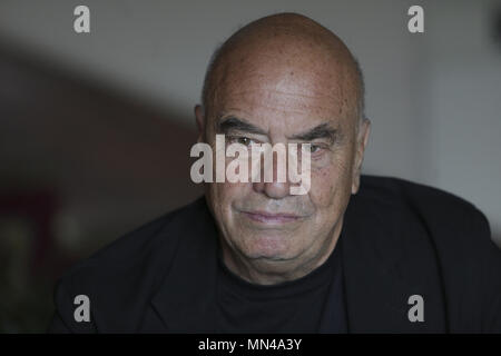 Napoli, Massimiliano Fuksas con la moglie Doriana Mandrelli Fuksas presso l'Hotel Vesuvio. Il grande architetto italiano è a Napoli per ricevere un premio. Foto Stock