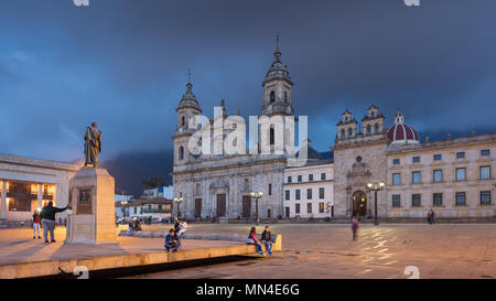 Plaza de Bolivar al crepuscolo, Bogotà, Colombia, Sud America Foto Stock