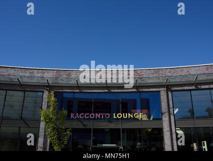 Racconto lounge sulla roccia shopping centre in Bury LANCASHIRE REGNO UNITO Foto Stock