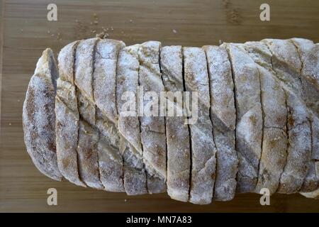 La cucina greca. Cereali integrali tradizionale pane di grano con sei cereali Foto Stock