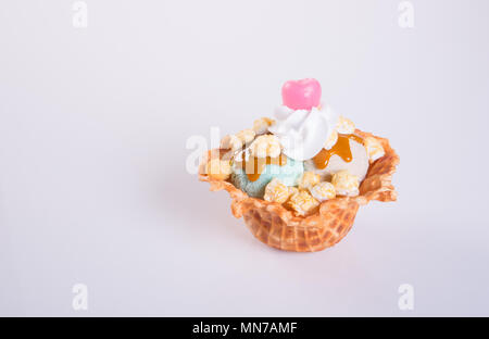 Ice Cream scoop o misti di gelato palline di gelato su sfondo Foto Stock