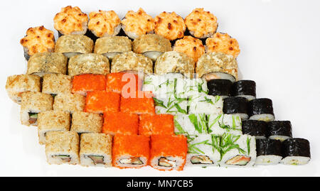 Set di rulli (Kyoto, rullo di pelle, Keiko, cetriolo rotolo, Sakura). Foto Stock