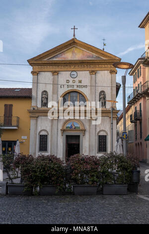 Intra, provincia di Verbano-Cusio-Ossola, Italia, chiesa, Et DIVO ROCHO, Dom [© Pietro SPURRIER] Foto Stock