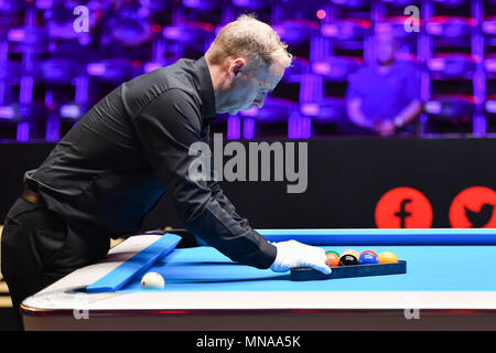 Shanghai, Cina. Il 15 maggio 2018. L'arbitro durante la Coppa del Mondo di piscina 2018: Round 1 - Austra vs Cile in corrispondenza Luwan (palestra) Arena Martedì, 15 maggio 2018. SHANGHAI, Cina. Credito: Taka G Wu Credito: Taka Wu/Alamy Live News Foto Stock