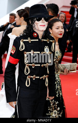 Michael Jackson Impersonator frequentando il 'Solo: una Star Wars Storia' premiere durante la settantunesima Cannes Film Festival presso il Palais des Festivals il 15 maggio 2018 a Cannes, Francia Foto Stock