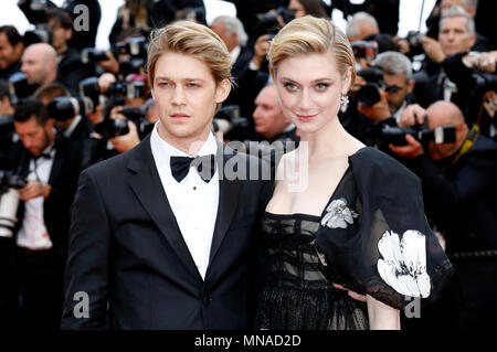 Joe Alwyn e Elizabeth Debicki frequentando il 'Solo: una Star Wars Storia' premiere durante la settantunesima Cannes Film Festival presso il Palais des Festivals il 15 maggio 2018 a Cannes, Francia Foto Stock