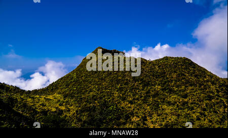 Panorama paesaggio dalla pendenza del vulcano Pico a escursioni a Azzorre, Portogallo Foto Stock