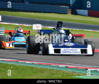 Greg Thornton, Surtees TS11, Derek Bell trofeo, Formula 5000, Formula 2, monoposto, 1967-1979, Donington storica festa, 2018 motor racing, m Foto Stock