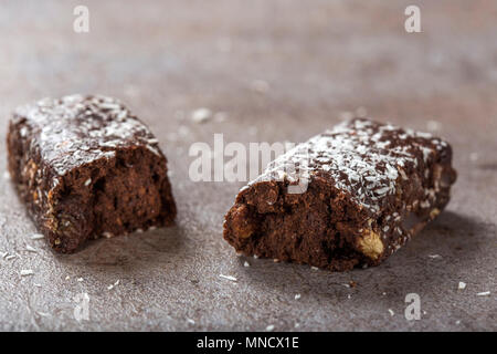 Salame di cioccolato con biscotti bar - Vista da vicino Foto Stock