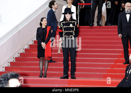 Michael Jackson Impersonator frequentando il 'Solo: una Star Wars Storia' premiere durante la settantunesima Cannes Film Festival presso il Palais des Festivals il 15 maggio 2018 a Cannes, Francia | Verwendung weltweit Foto Stock