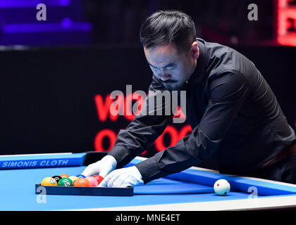 Shanghai, Cina. 16 Maggio, 2018. L'arbitro della corrispondenza durante la Coppa del Mondo di piscina 2018: Round 1 - Hong Kong vs Grecia in corrispondenza Luwan (palestra) Arena Mercoledì, 16 maggio 2018. SHANGHAI, Cina. Credito: Taka G Wu Credito: Taka Wu/Alamy Live News Foto Stock