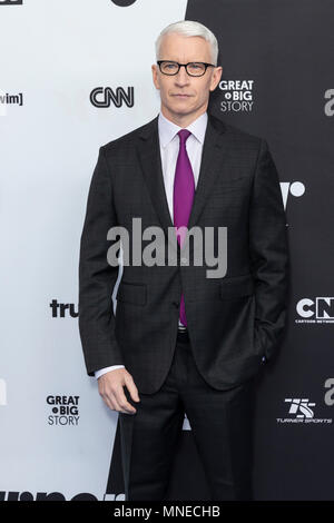 New York, NY - 16 Maggio 2018: Anderson Cooper assiste il 2018 Turner in anticipo ad una Penn Plaza Credito: lev radin/Alamy Live News Foto Stock