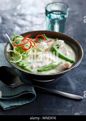 Curry verde zuppa di pollo (Tailandia) Foto Stock