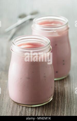 Mirtillo yogurt Foto Stock