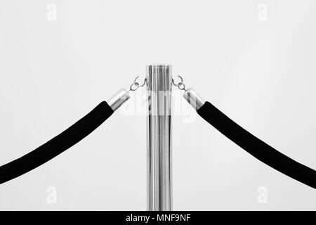Montanti barrior corda in bianco e nero. Foto Stock
