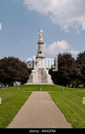 I soldati del Monumento Nazionale nel Cimitero Nazionale di Gettysburg, Gettysburg, Pennsylvania. Dedicato 7/1/1869 per i soldati della battaglia. Foto Stock