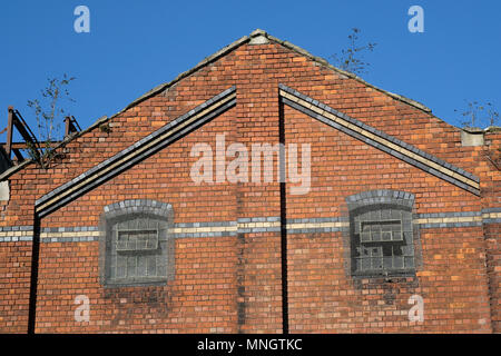 Costruzioni abbandonate a Bakers Quay in Gloucester,Inghilterra Foto Stock