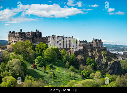 Vista sul Castello di Edimburgo, Scozia Regno Unito Foto Stock