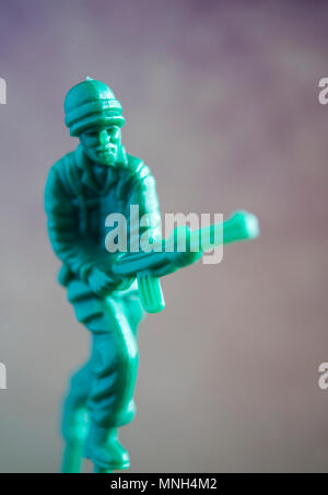 Ancora la vita di un giocattolo di plastica soldato Foto Stock
