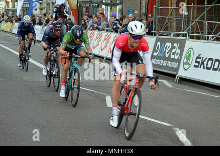 ABERDEEN, Scozia - 17 Maggio 2018: British Olympic ciclista ed Clancy attende il suo tempo qui al terzo posto prima della volata per vincere la gara. Credito: Douglas MacKenzie/Alamy Live News Foto Stock