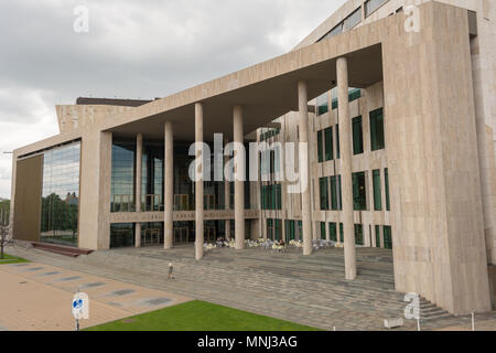 BUDAPEST, Ungheria - 27 Maggio 2017: IContemporary edificio Palazzo delle Arti (MUPA). MUPA è il più popolare music hall e il centro culturale di Budapest, o Foto Stock