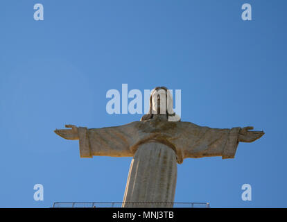 Il Santuario Nazionale di Cristo Re statua a Lisbona, Portogallo Foto Stock